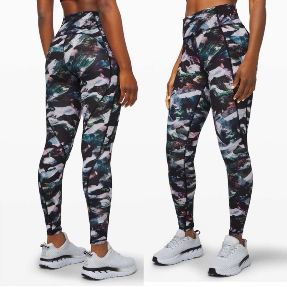 Like New Lululemon Time to Sweat Tight 28” Glacier Camo Starlight Multi Black